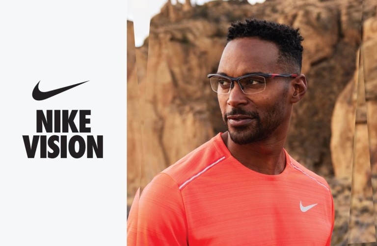 Photo d'une monture de vue Nike de forme rectangulaire
