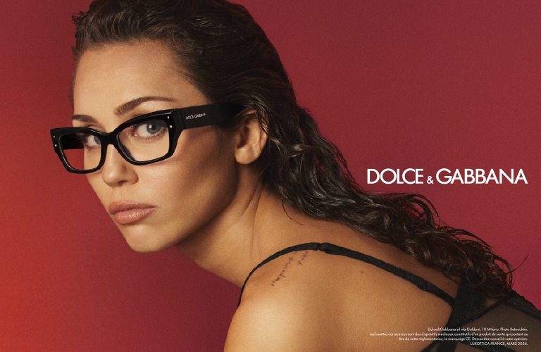 Couple portant des lunettes de vue Dolce Gabbana